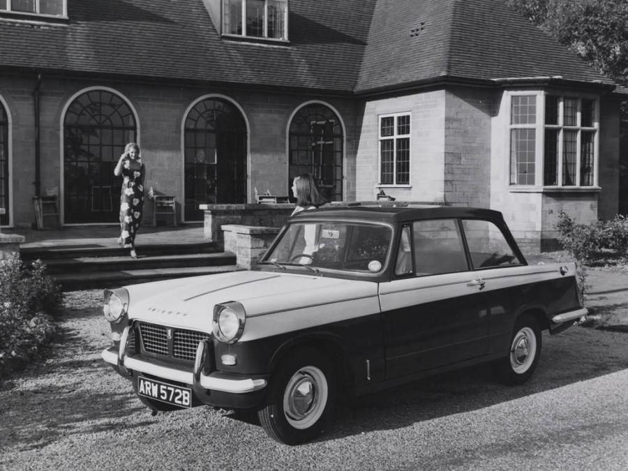  Triumph Herald 1200 Saloon 1961 года  (фото 3 из 8)